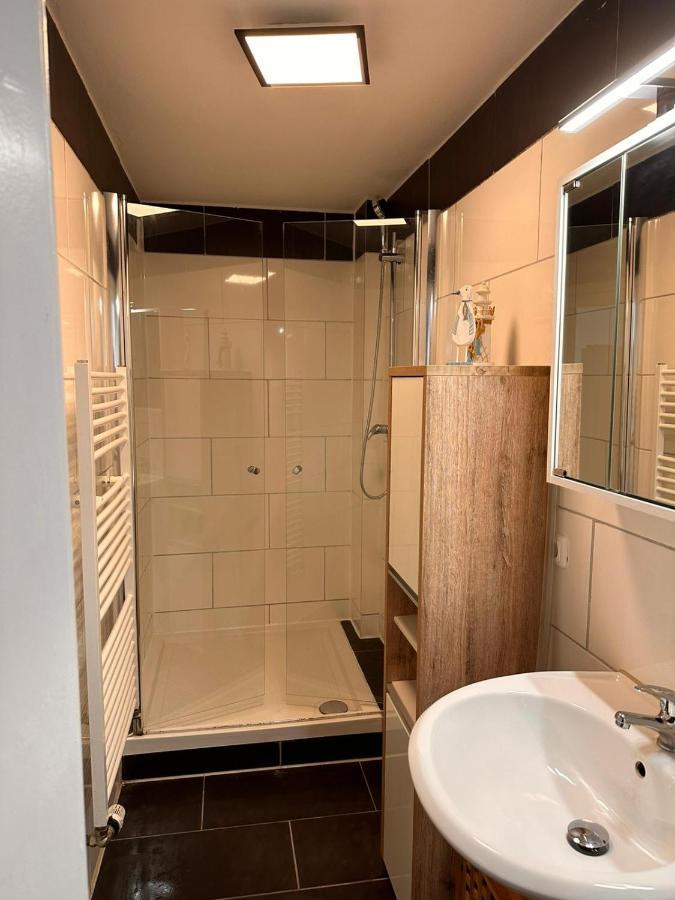Zimmer Im Zentrum - In Der Naehe Zum Hauptbahnhof Падерборн Екстериор снимка